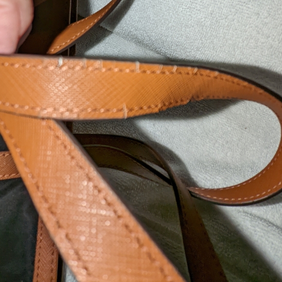 Michael Kors Kempton large nylon tote bag. - Picture 14 of 14